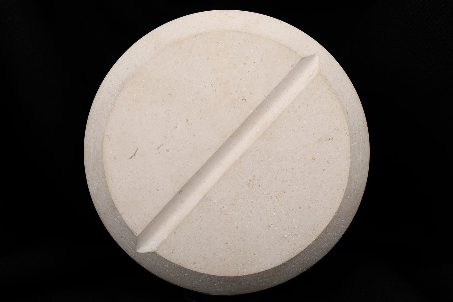 'Mitsi oversized pill' by Dan David